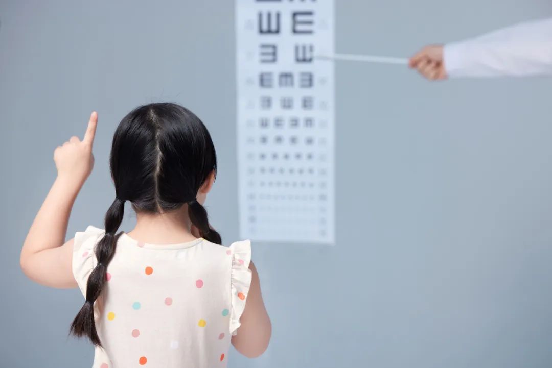 关注普遍的眼健康，永利皇宫官网眼科体检车守护“睛”彩世界