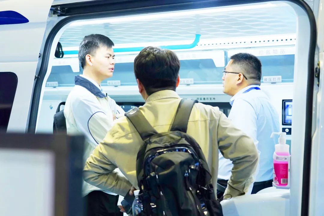 永利皇宫官网医疗车矩阵绽放第91届（CMEF）中国国际医疗器械博览会，科技创新驱动健康未来！