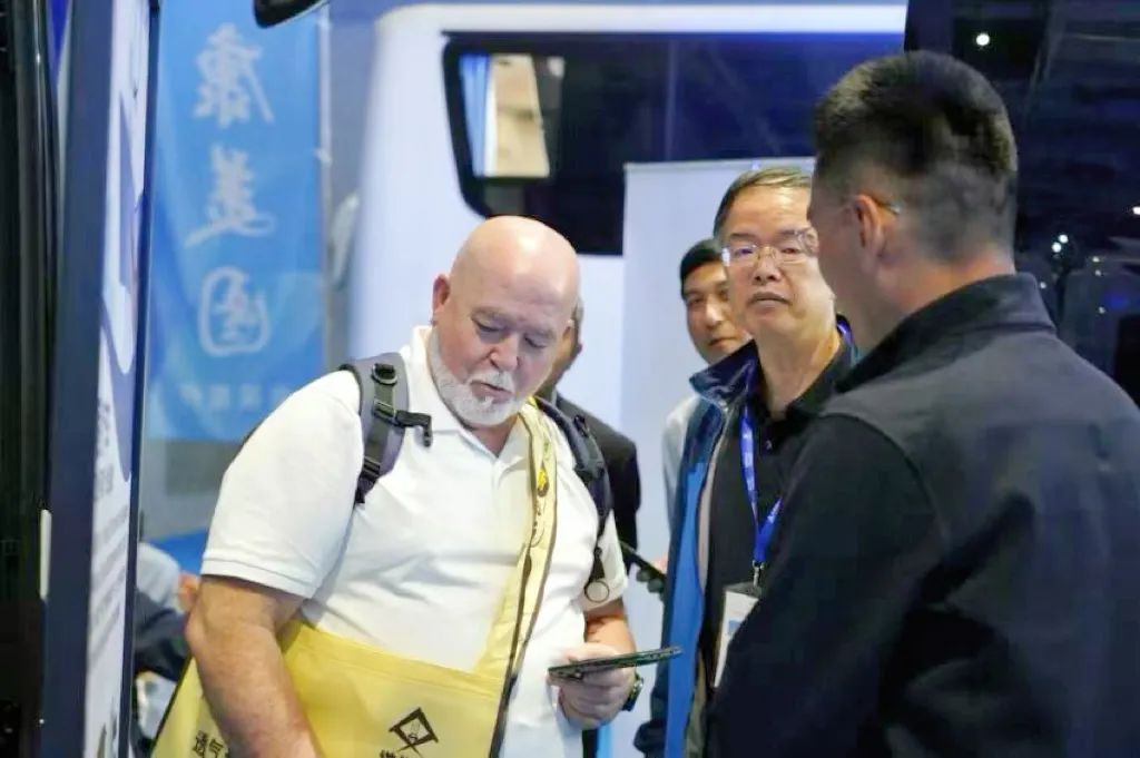永利皇宫官网医疗车矩阵绽放第91届（CMEF）中国国际医疗器械博览会，科技创新驱动健康未来！
