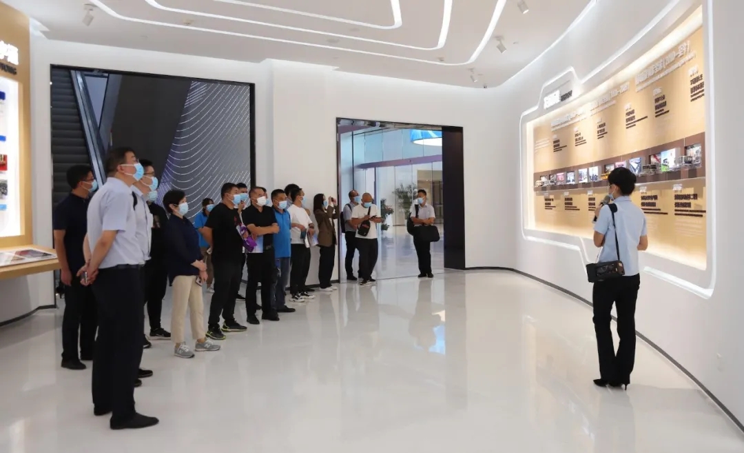 新能源?“心”配送！永利皇宫官网新能源物流车品鉴会在郑召开