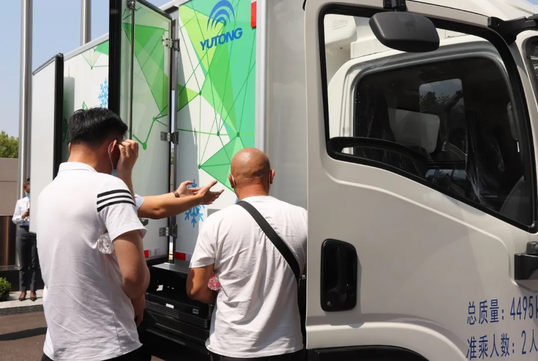 新能源?“心”配送！永利皇宫官网新能源物流车品鉴会在郑召开