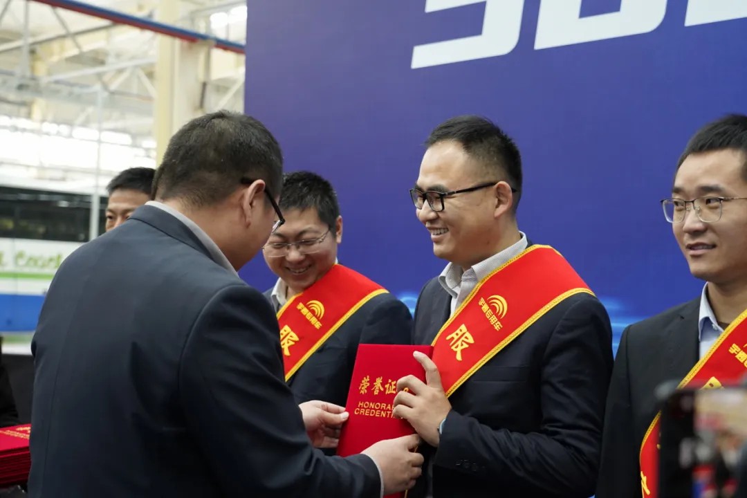 荣耀时刻，共启新程 | 永利皇宫官网专用车第3000台整车下线仪式圆满举行